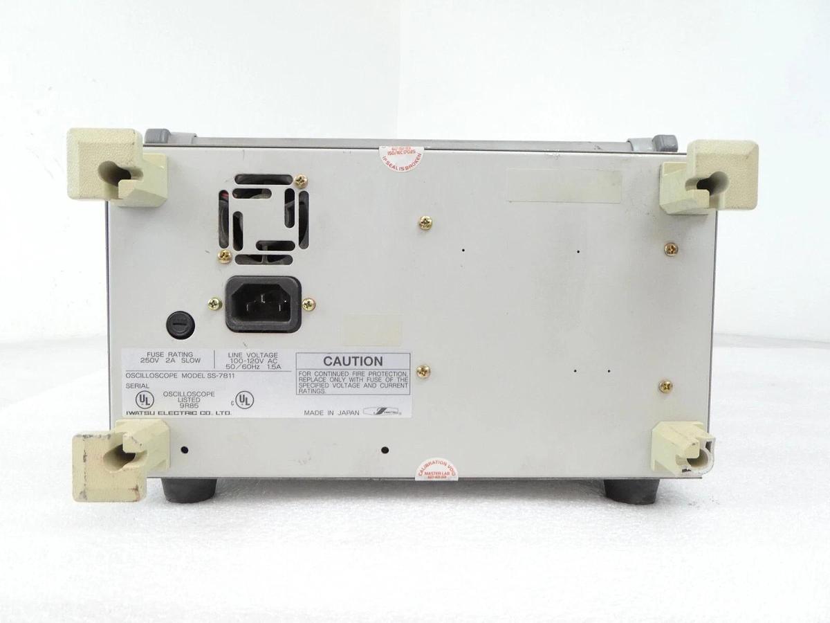 Used Iwatsu Electric SS-7811 100MHz Analog Oscilloscope Working Spare