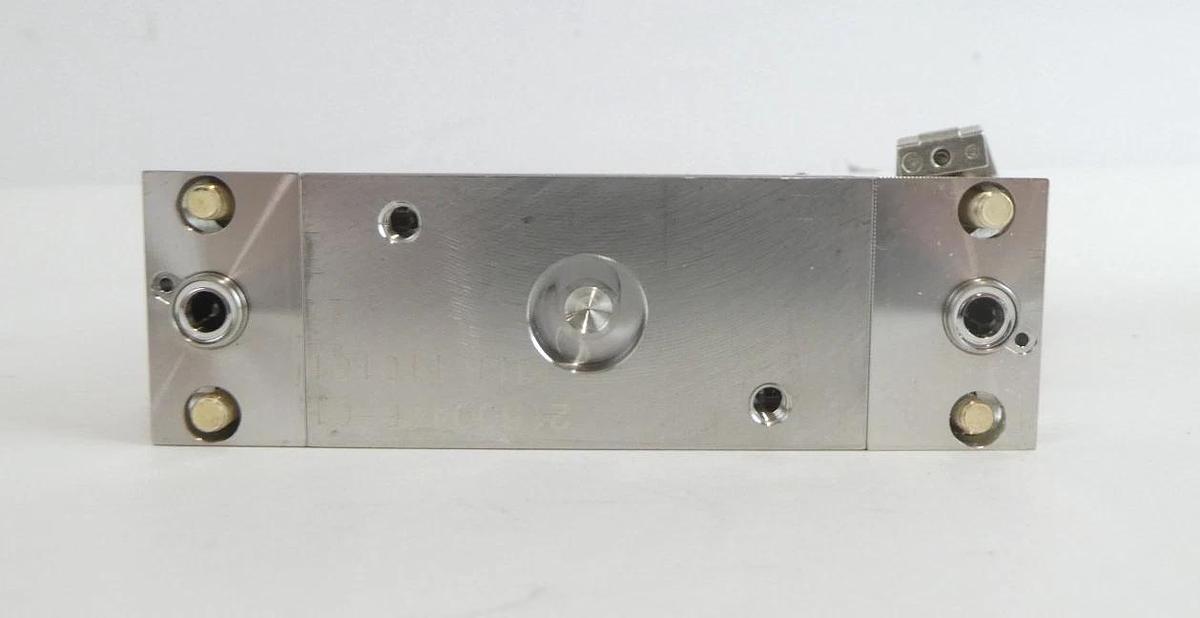 Used Aera TC FC-PAR785Y-BW-2 MFC Mass Flow Controller 50 SCCM N2 Lot of 3 Working