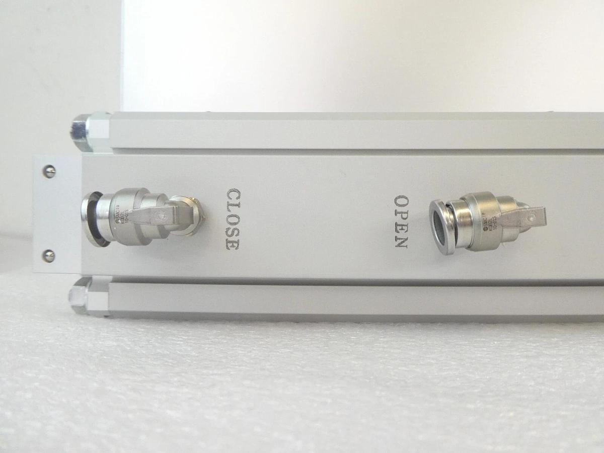 SMC XGT511-57570-1-X722 High Vacuum Slit Valve TEL L15U80-000405-11 New Surplus