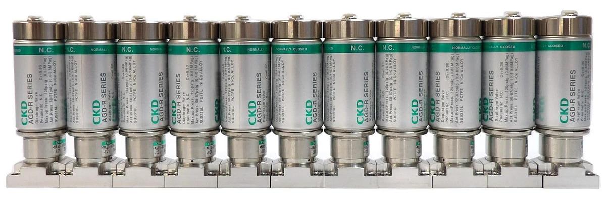 Used CKD MAGD-11R-AT2 Pneumatic Diaphragm Valve AGD-R Series Lot of 11 New