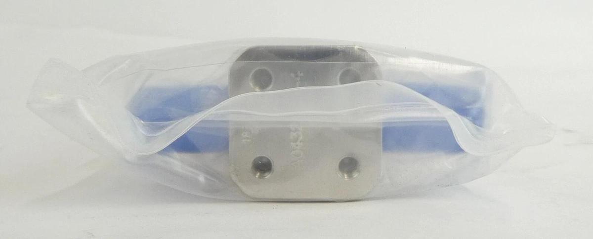 Parker Veriflo 54010368 Ultra-High Purity Valve 945AOPLPNCSTS8VESP Lot of 3 New