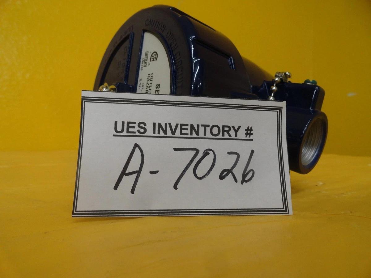 Omega Engineering LVUN601-31310-.035-.25-1 Non Invasive Liquid Level Switch New