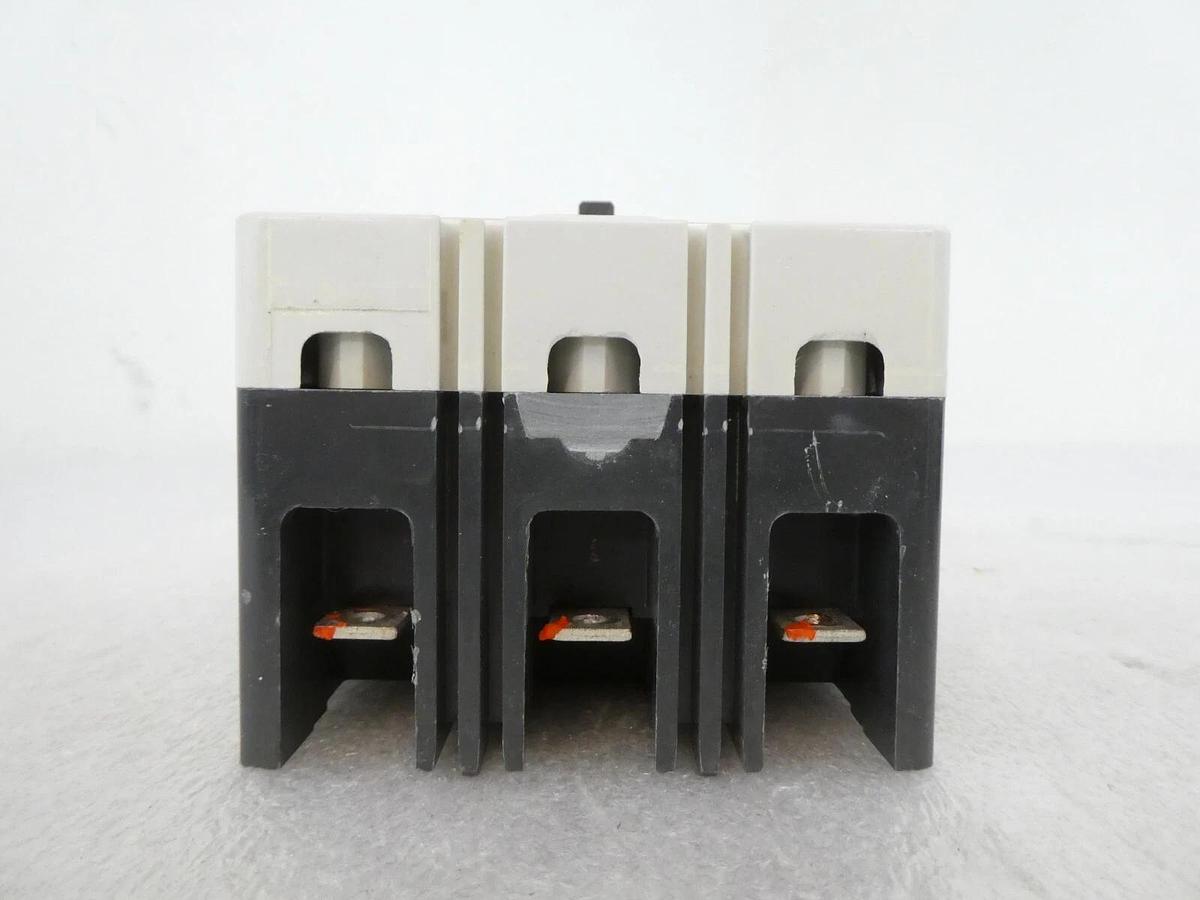 Used Cutler-Hammer FD3015L FD3015 3-Pole Circuit Breaker FD 35k Lot of 4 Working