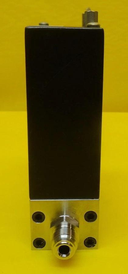 Used Mykrolis FC-2960MEP5 Mass Flow Controller MFC 2900 Series 500 SCCM N2 Used Worki