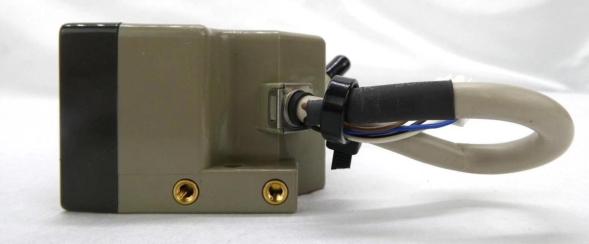 Used SUNX PX-24ES Obstacle Detection Sensor Reseller Lot of 7 Working Surplus