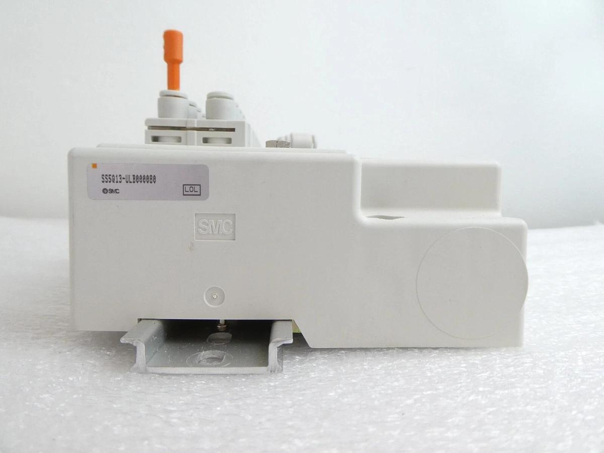 Used SMC SS5Q13-ULB000080 6-Port Pneumatic Solenoid Valve Working Spare