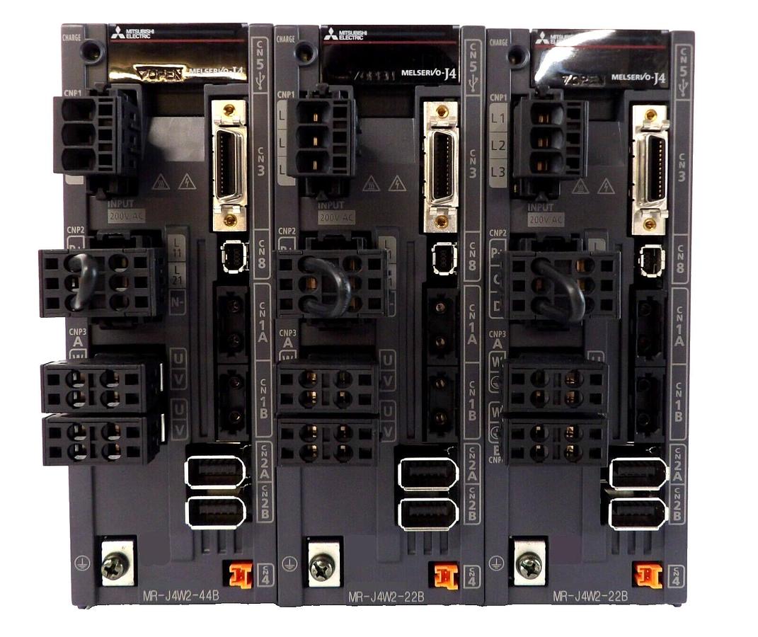 Used Mitsubishi Electric MR-J4W2-22B AC Servo Amplifier MELSERVO-J4 Lot of 3 Working