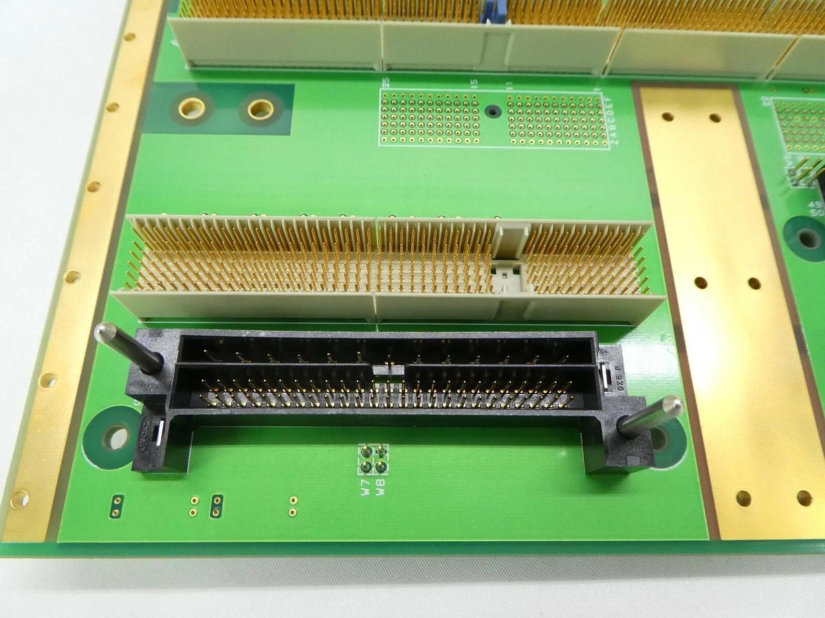 Used Meiden ZN70Z02 VME Backplane CompactPCI PCB 660-CPCI10WMD2 TEL Lithius Working