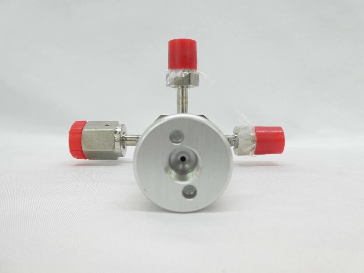 Parker Veriflo 06-05725 Diaphragm Valve 945AOPLPNCS5415 Novellus 60-132184-02