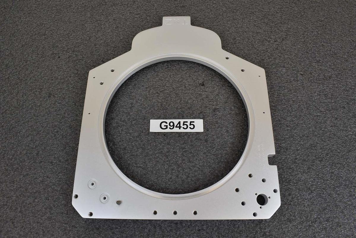 Used Applied Materials 0040-06596 TXZ Lid Plate