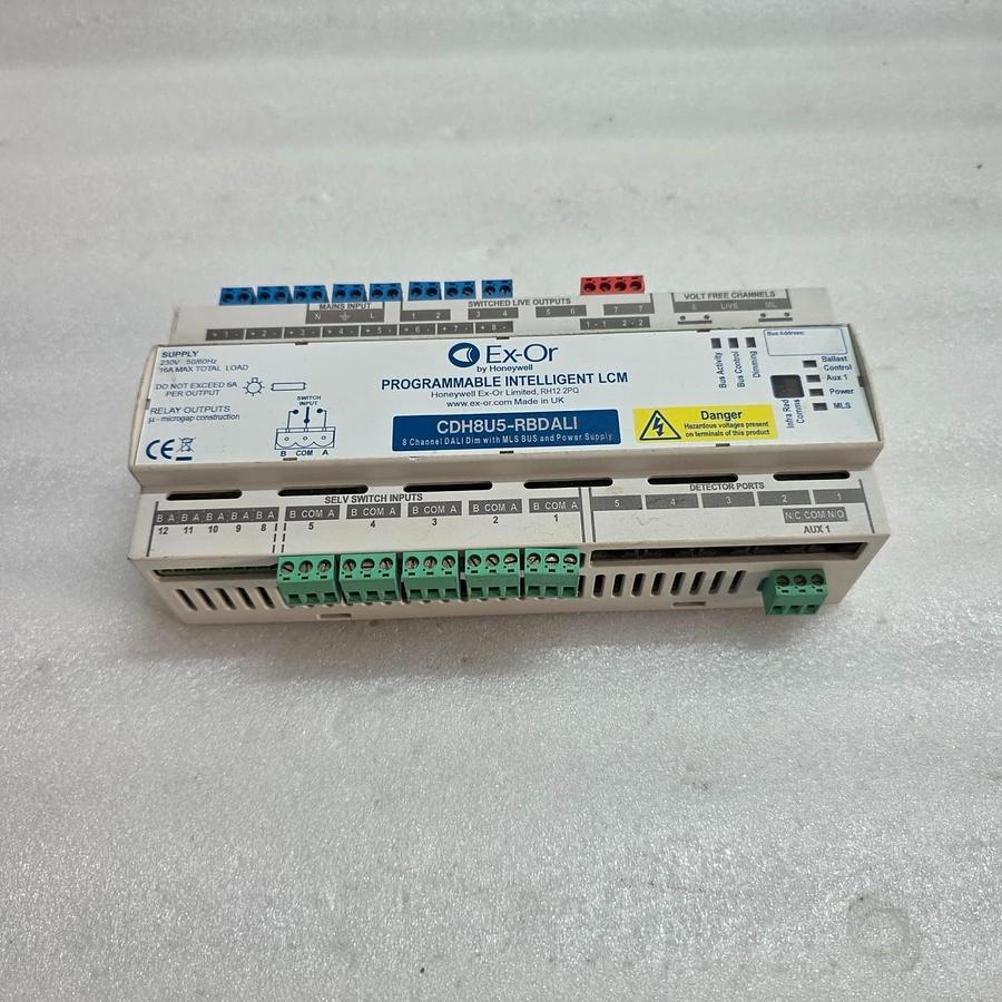 Used Intelligent Instrumentation EDAS-2008M-1 PLC Serial Port Unit EDAS RS-232 Used