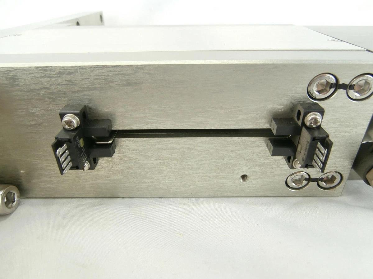 Used V-Tex 172B336x48DCPR03 Pneumatic Slit Valve ROLLCAM Hitachi M-712E Working Spare