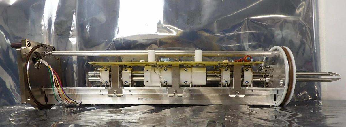 Used AB Sciex API 2000 Linear Ion Triple Quadrupole Q1 Q3 017287 2KU-CB100 Spare