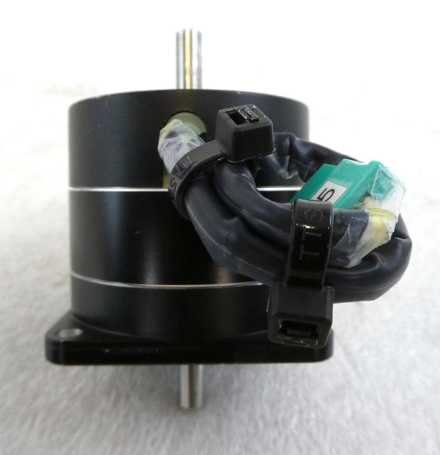 Oriental Motor PH265M-31B 2-Phase Stepping Motor VEXTA TEL 386-440775-1 New