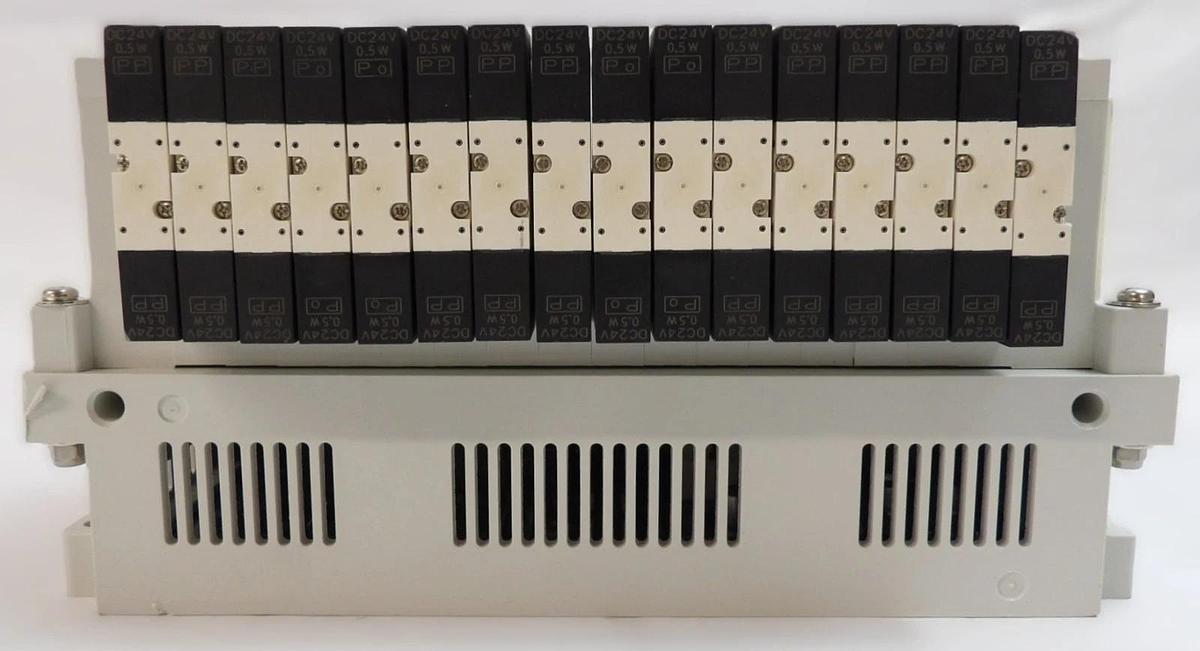 SMC VV5Q11-16-X1620 16-Port Pneumatic Manifold with EX420-SDN2 New Surplus