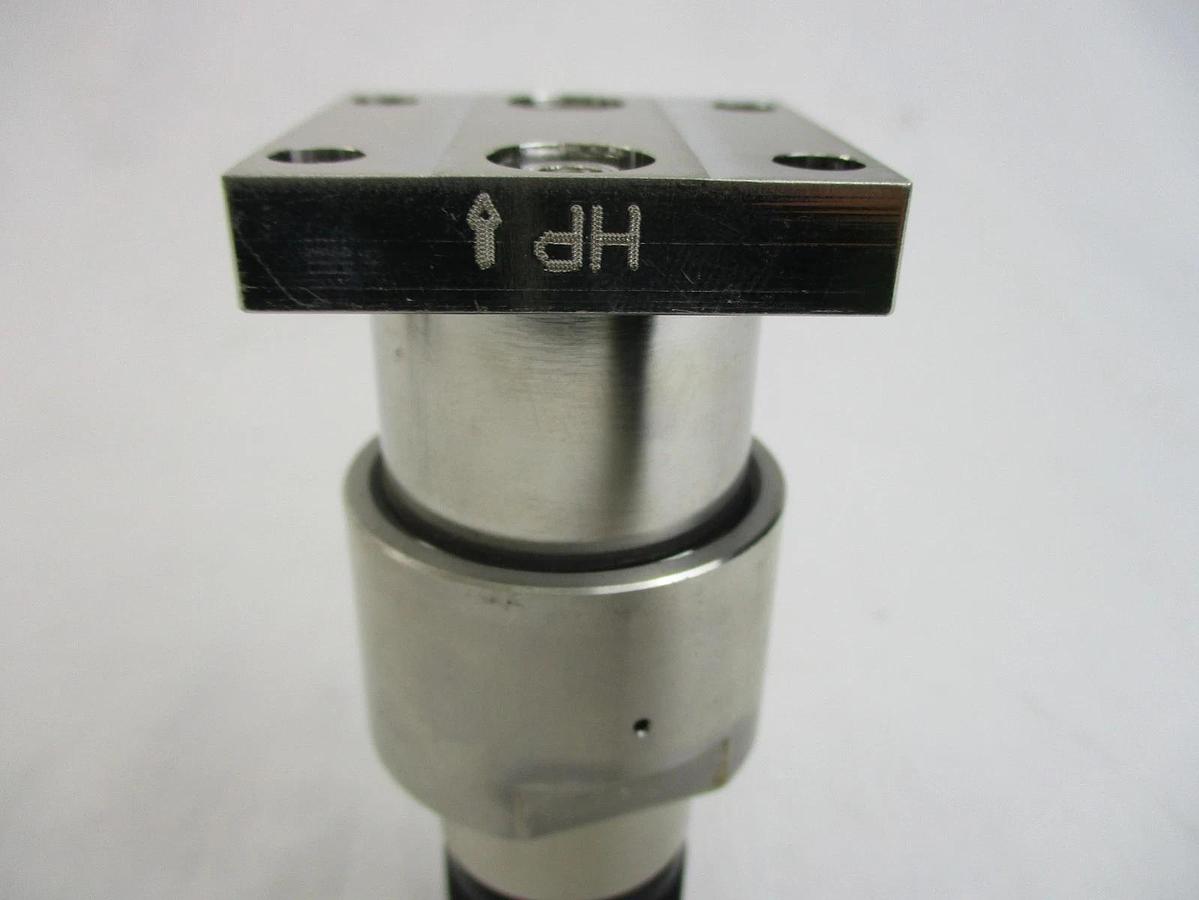 Used Parker Veriflo 45600672PA Valve Reseller Lot of 5 SQMICROHF502PUPG6049VESP Used
