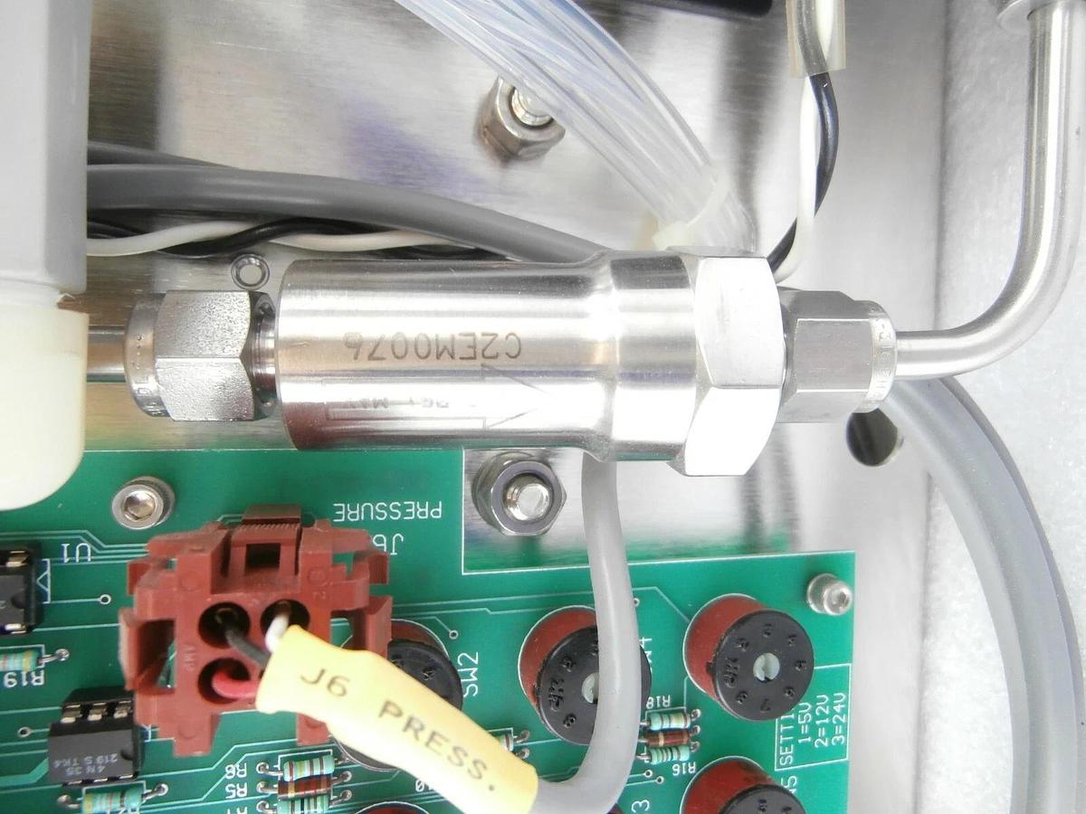 Used IDI Integrated Designs 203-ME8L1S IDS Dispenser Photoresist Untested As-Is