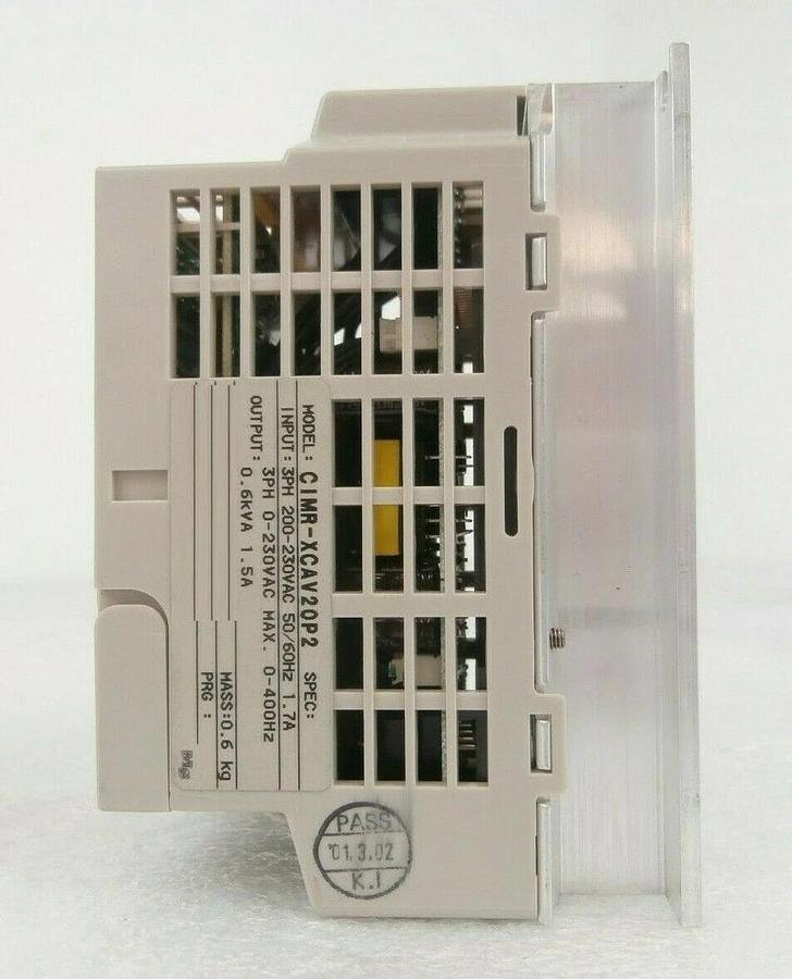 Used Yaskawa CIMR-XCAV20P2 Digital Inverter VS mini JVOP-120 200V 3 Phase 0.2kW Spare