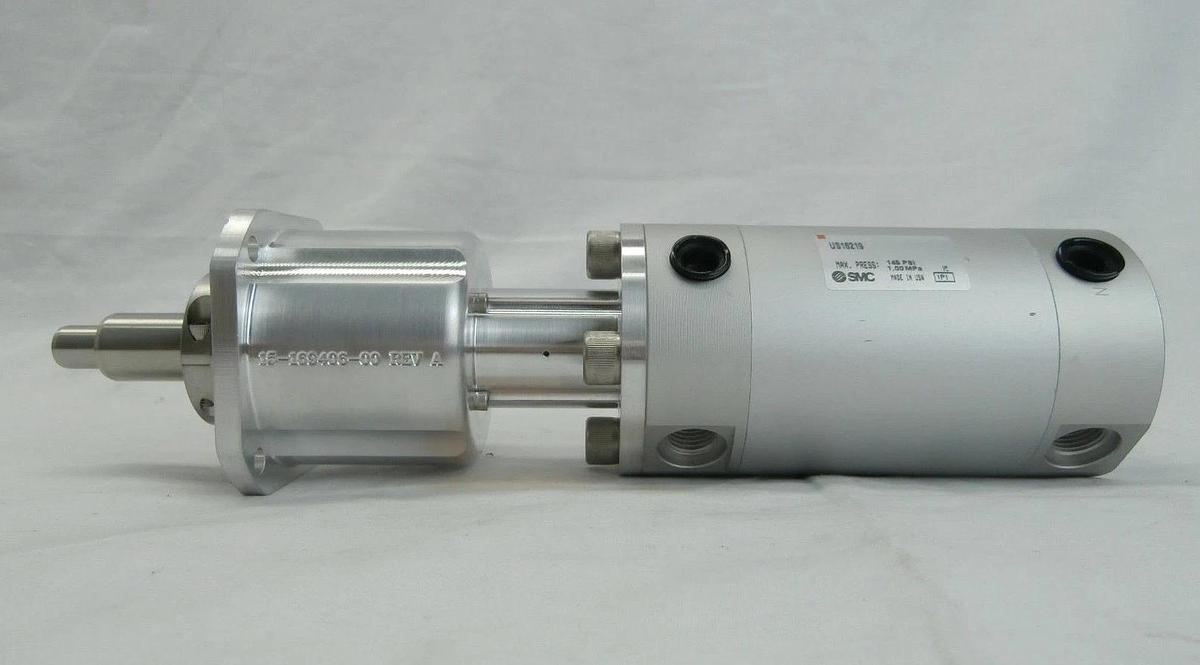 Used SMC US16219 Pneumatic Cylinder Actuator Head 15-169406-00 Used Working