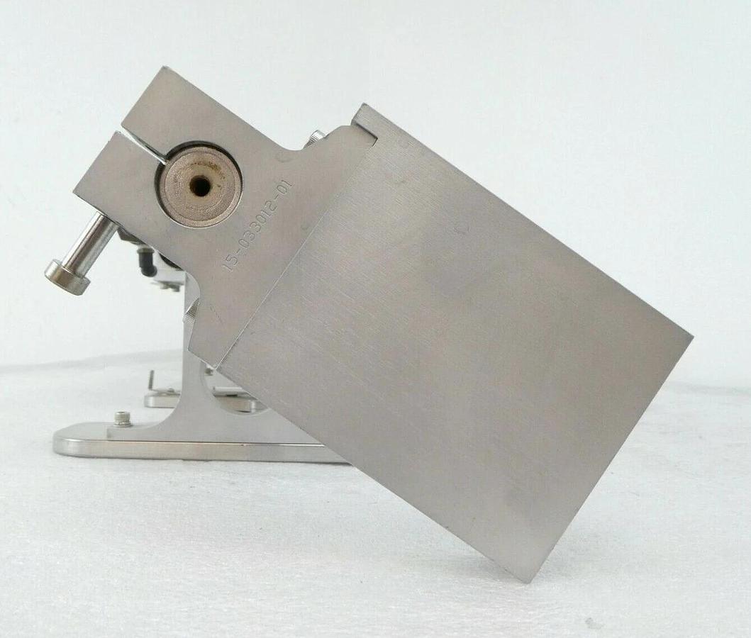 Used Novellus Systems 02-032355-00 Shuttle Mechanism 15-024971-00 15-024974-00 Spare