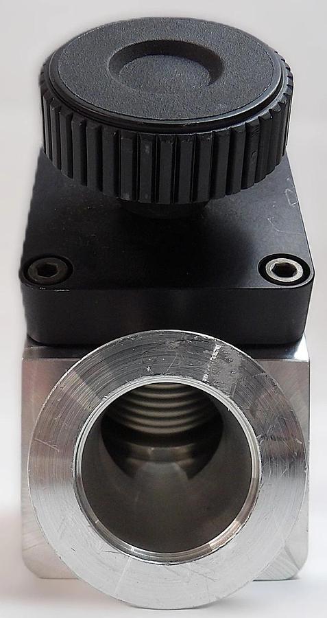 Used VAT 26528-KA01-BCN1 HV Inline Valve Reseller Lot of 2 Working Surplus
