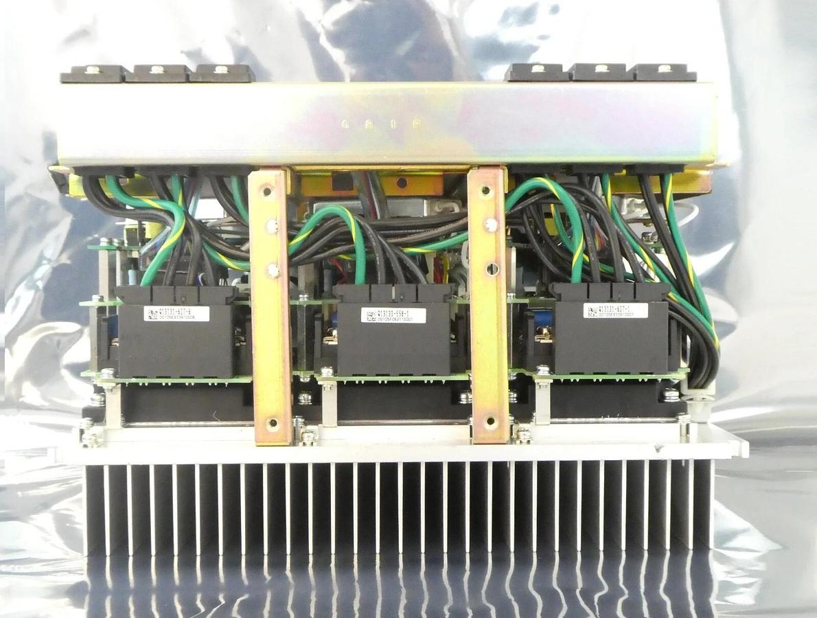 Used Yaskawa Electric CACR-UP60AAB Motoman Robot Controller Assembly Working