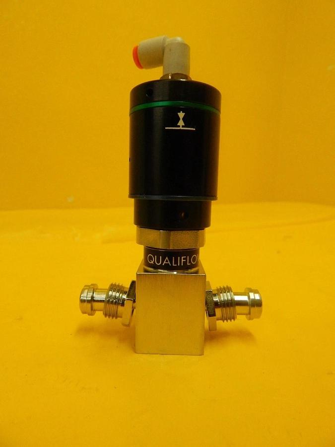 Used Qualiflow 2x10-9atm.cm3/Sec 3-Way Pneumatic Valve Reseller Lot of 5 Used Working