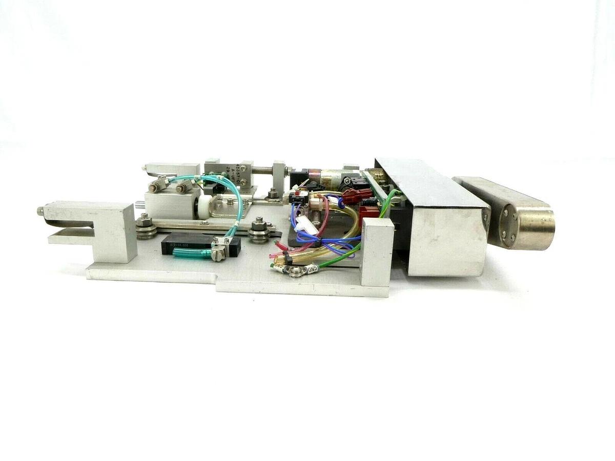 Used SVG Silicon Valley Group 99-38154-01 Shuttle Arm Assembly Rev. W 9002 90S Spare