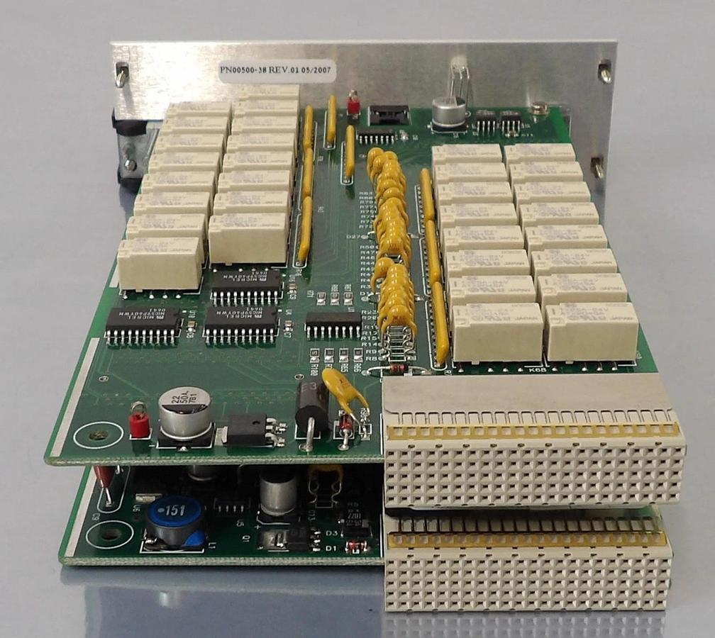 Used MKS Instruments CDN500-38 Etch DPS Interlock Module PCB Card AMAT 0190-17694