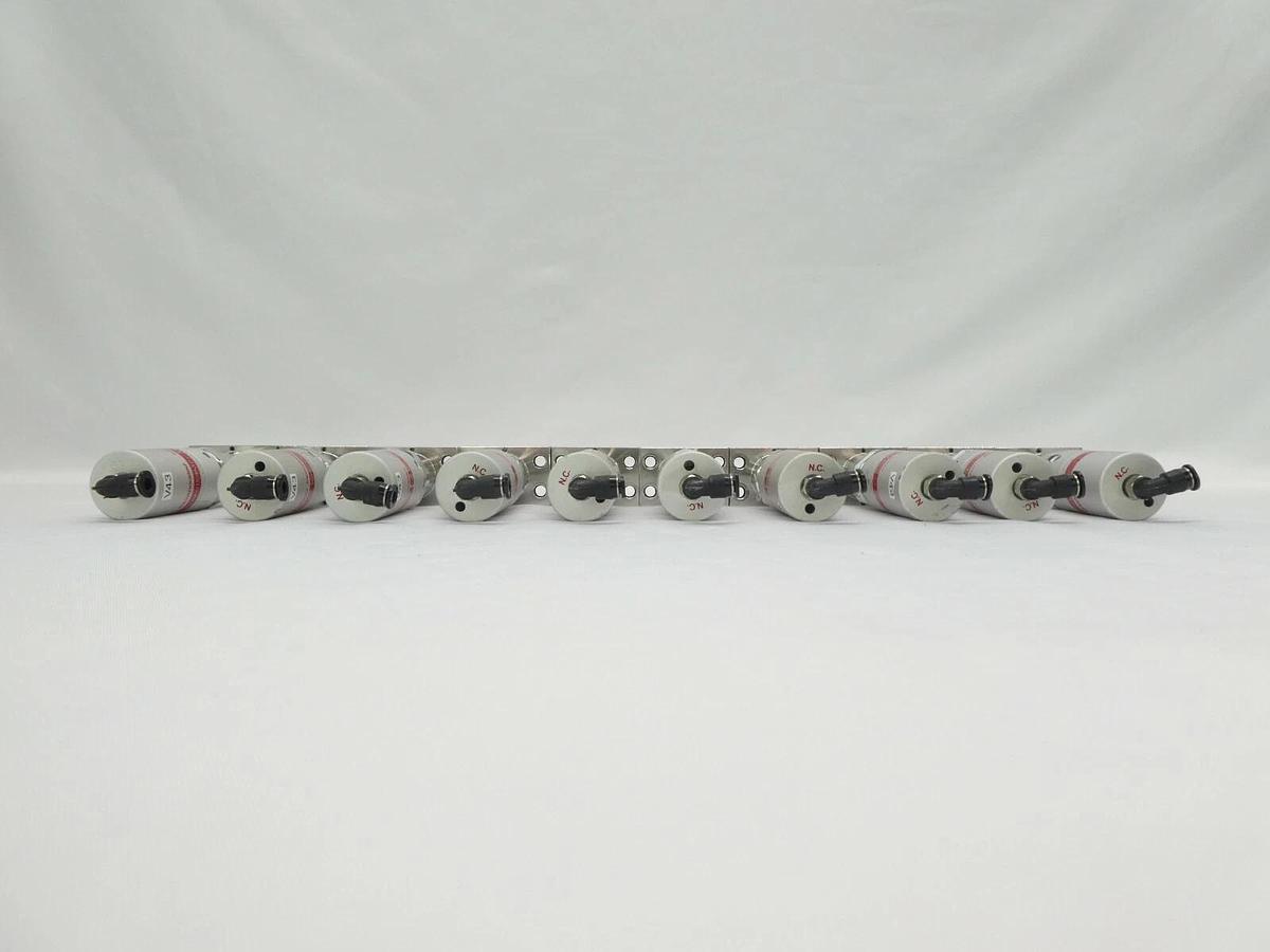 Used Fujikin 070924 Pneumatic Diaphragm Valve 0.39 ~ 0.59MPa N.C. Lot of 10 Working