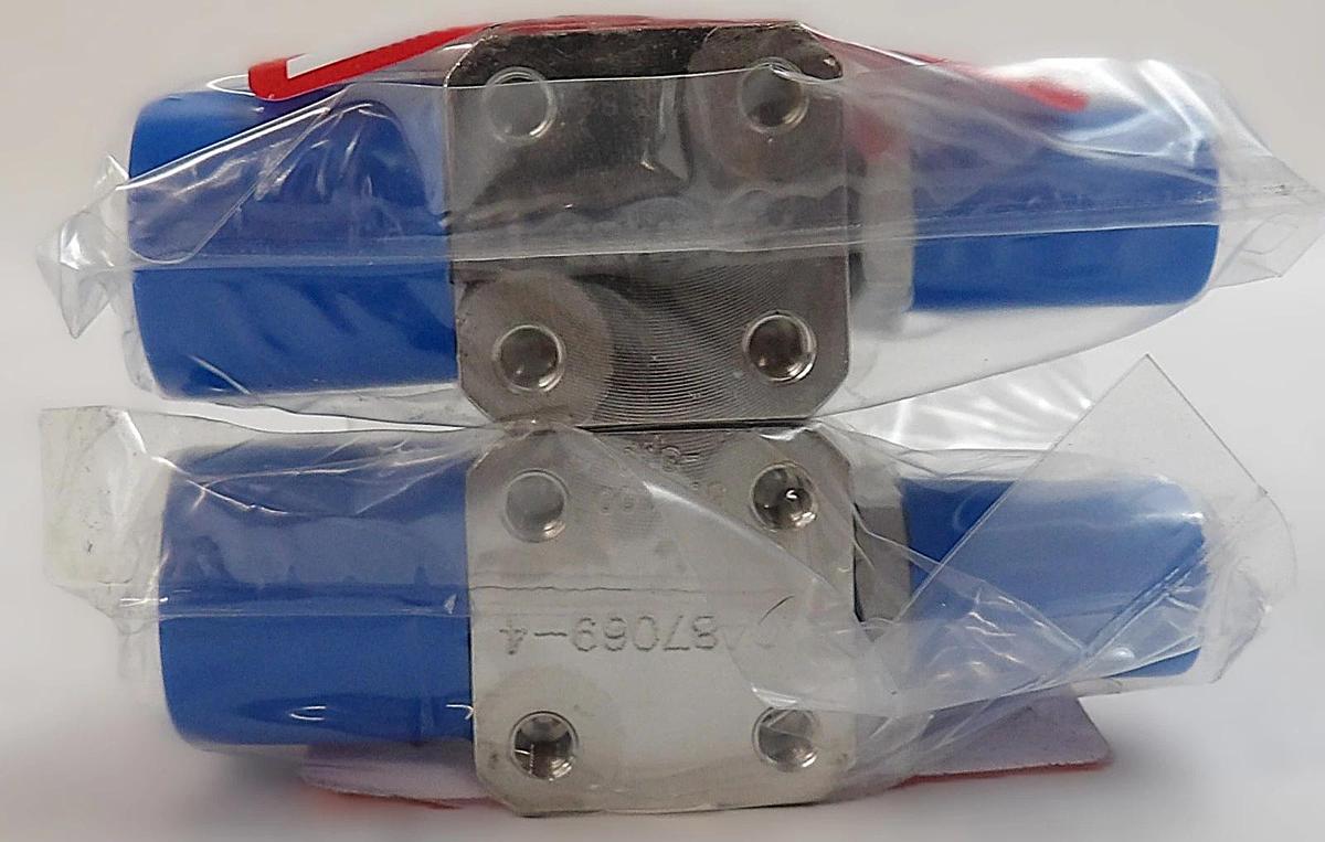 Parker Veriflo 45700041 Diaphragm Valve 930AOPLPNCSFSMF Lot of 2 New