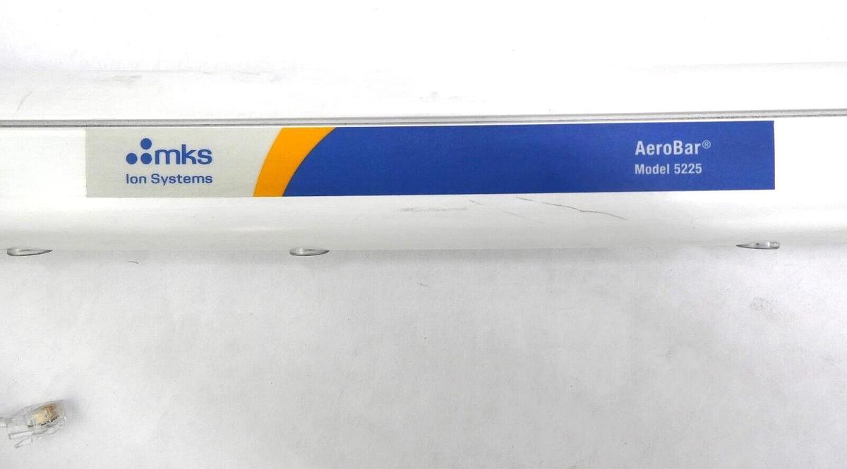 Used ION Systems 5200-IM6T-V3.0 Ionizer Bar Set MKS Instruments AeroBar 5225 Working