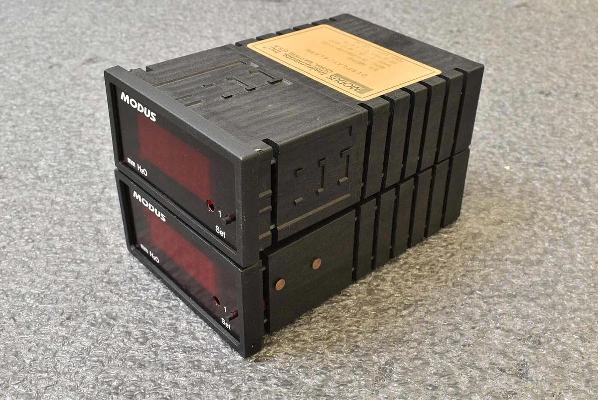 Used Modus Instruments, Inc DA-4-05M-0-RR-14-003 Display Alarm