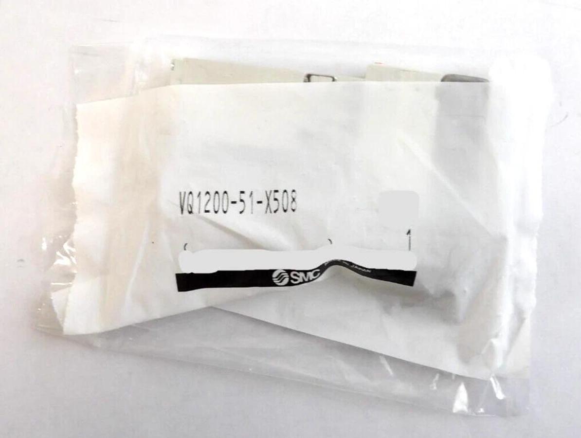 Used SMC VQ1200-51-X508 5-port Solenoid Valve Module Lot of 10 New Surplus