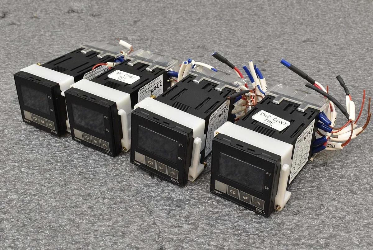 Used Omron E5CN-Q2H03TC-FLK Temperature Controller