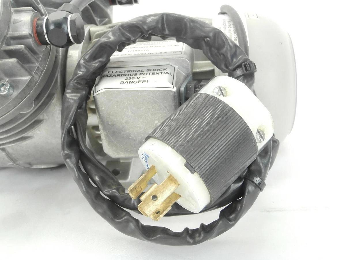 Used KNF Neuberger MPU818-N035.0-10.96 Diaphragm Vacuum Pump Matheson Tested Working