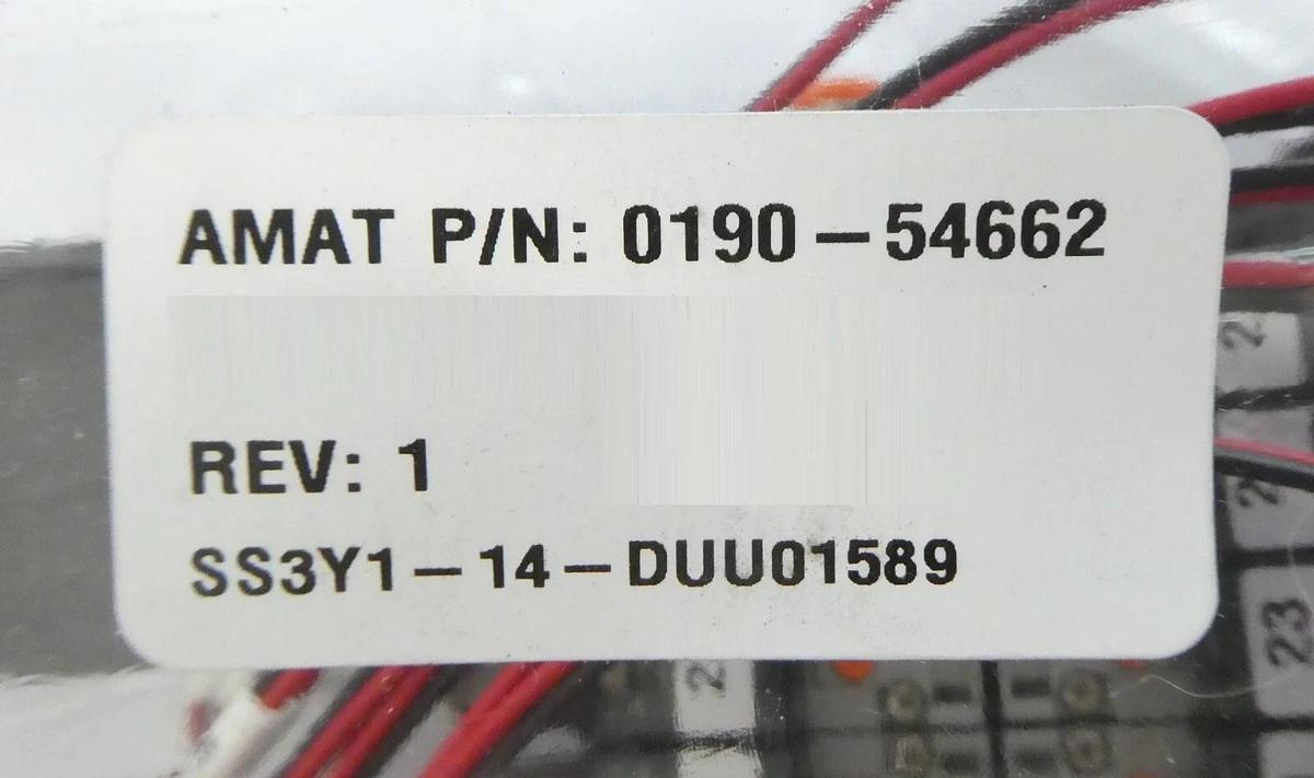 SMC SS3Y1-14-DUU01589 28-Port Pneumatic Manifold AMAT 0190-54662 Lot of 2 New
