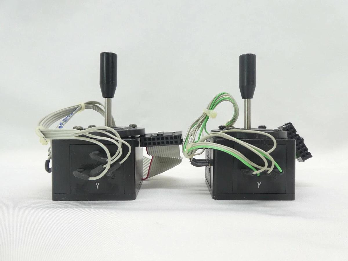 Used Sakae S40JBK-YO-20R2-3711 Microscope Joystick Lot of 2 Nikon OPTISTATION 3 Spare