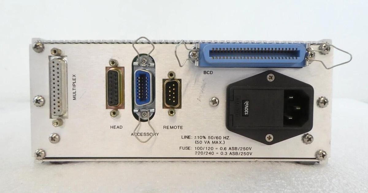 Used MKS Instruments 270C-4 Signal Conditioner Type 270 Missing Knob Working