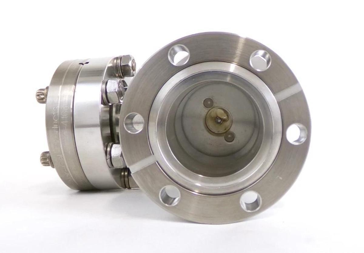 Used MKS Instruments UHV-40-ACC-EAVM Manual UHV Isolation Valve Lot of 2 Surplus