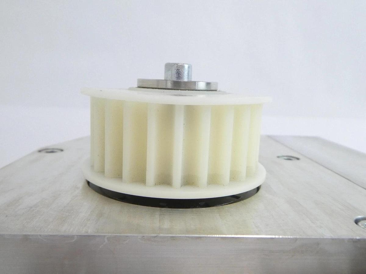 Used AMAT Applied Materials 8401.0001 Magnet Angle Servo Motor BMH0702T06A2A Working
