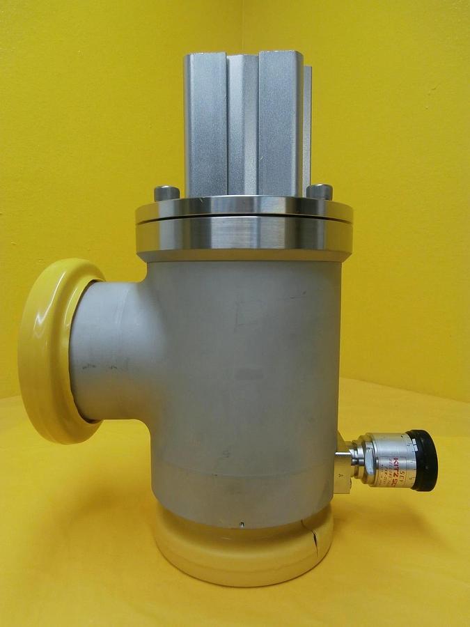Used AceCo R33-171 KITZ SCT IVBL 4" Right Angle Vacuum Isolation Valve Used Working