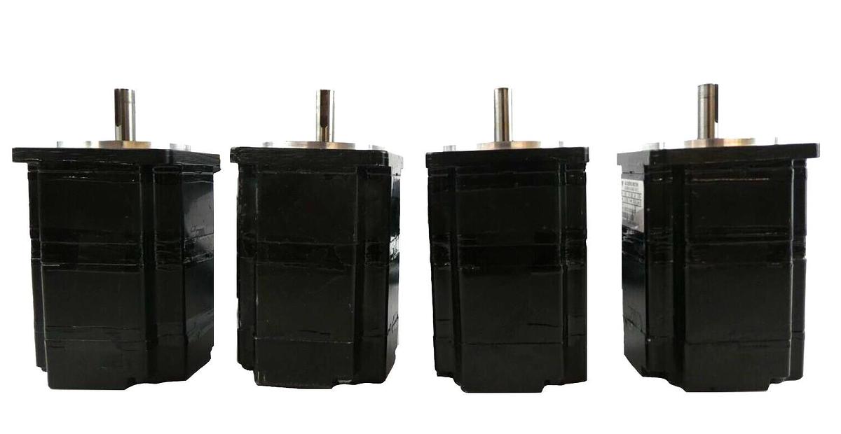 Used Yaskawa Electric SGMPH-01AAE-YA11 AC Servo Motor Assembly Lot of 4 Working