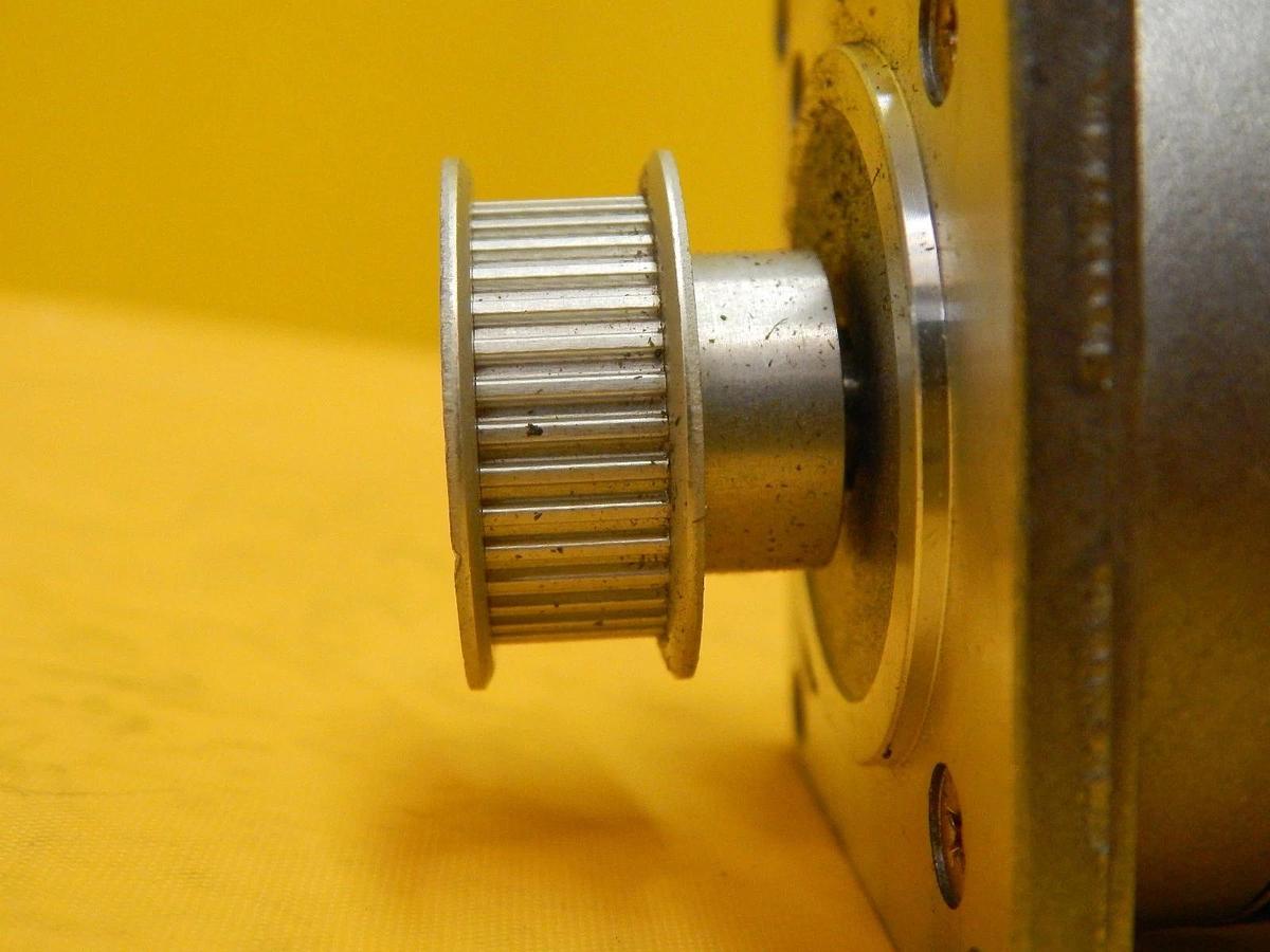 Used Oriental Motor PH266L-31 2-Phase Stepping Motor VEXTA Used Working