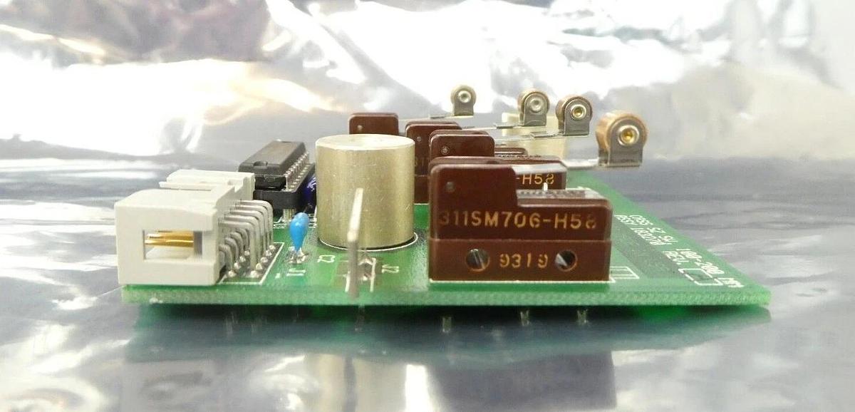 Used Tencor Instruments 183270 CASS SZ SW 100-200MM Board PCB 183288 P-2H Working
