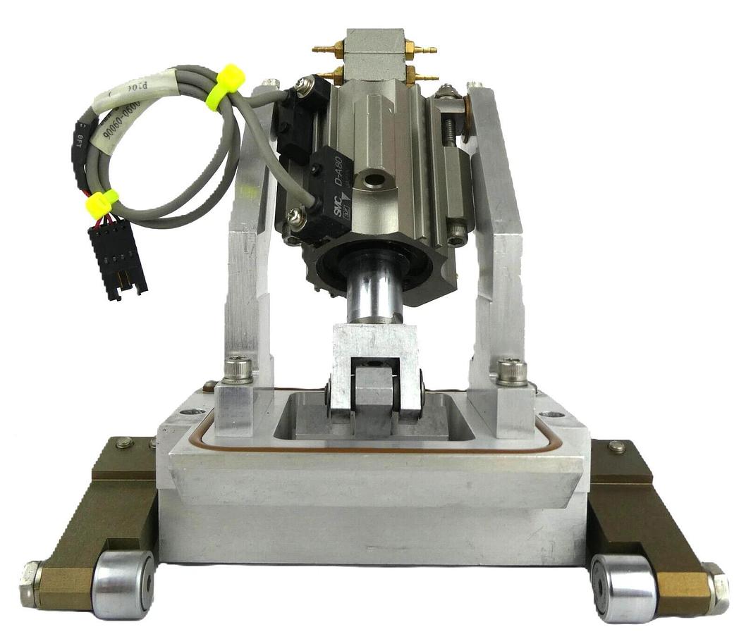 Used AMAT Applied Materials 0010-10265 5000 Cleanroom Slit Valve "S" P5000 Working
