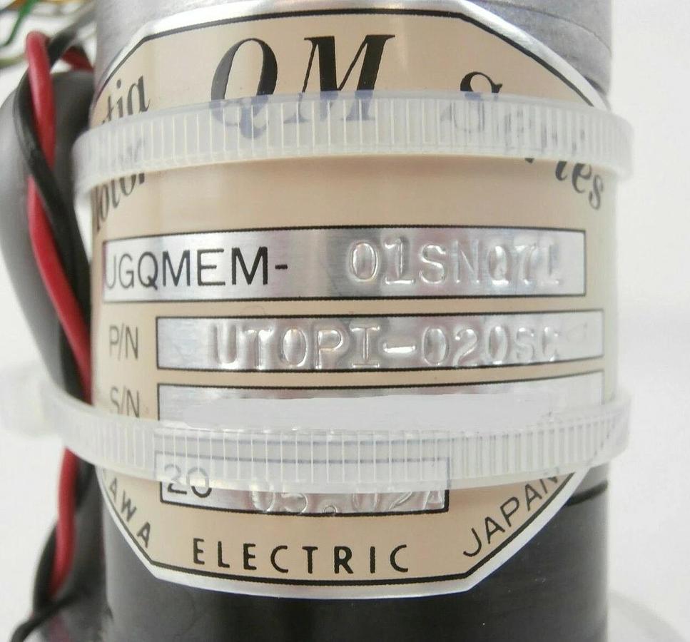 Used Yaskawa UTOPI-020SC Minertia Motor Theta-Axis UGQMEM-01SNQ71 NSR-S204B Working