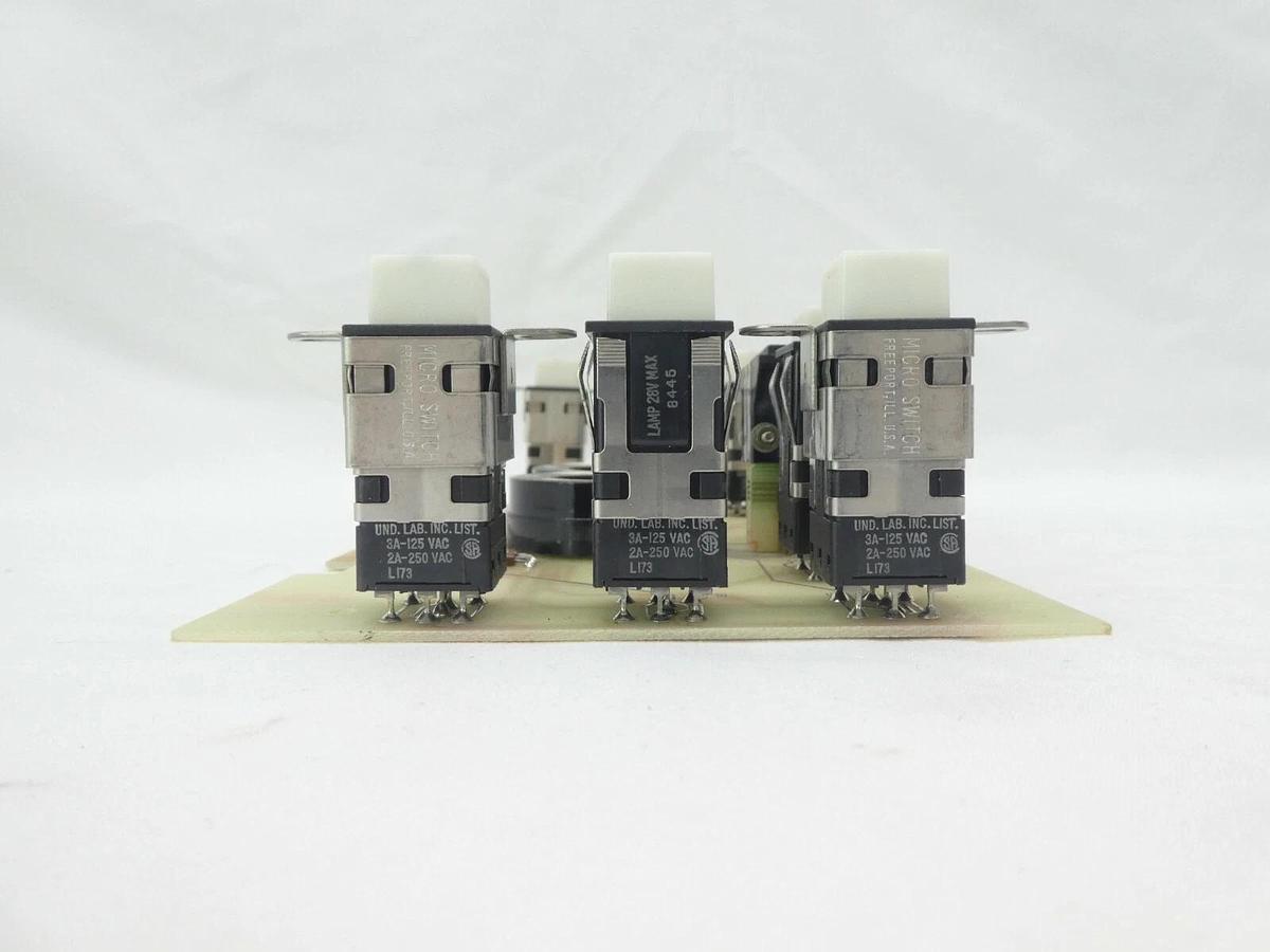 Used Varian Semiconductor VSEA DH0333001 Display No. 2 PCB Card H0333-1 Rev. B Spare