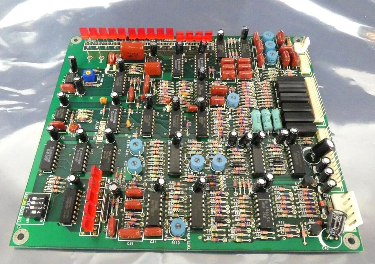 Used Varian Semiconductor VSEA V82810046 Alarm Assmebly PCB PE-23B Working Surplus