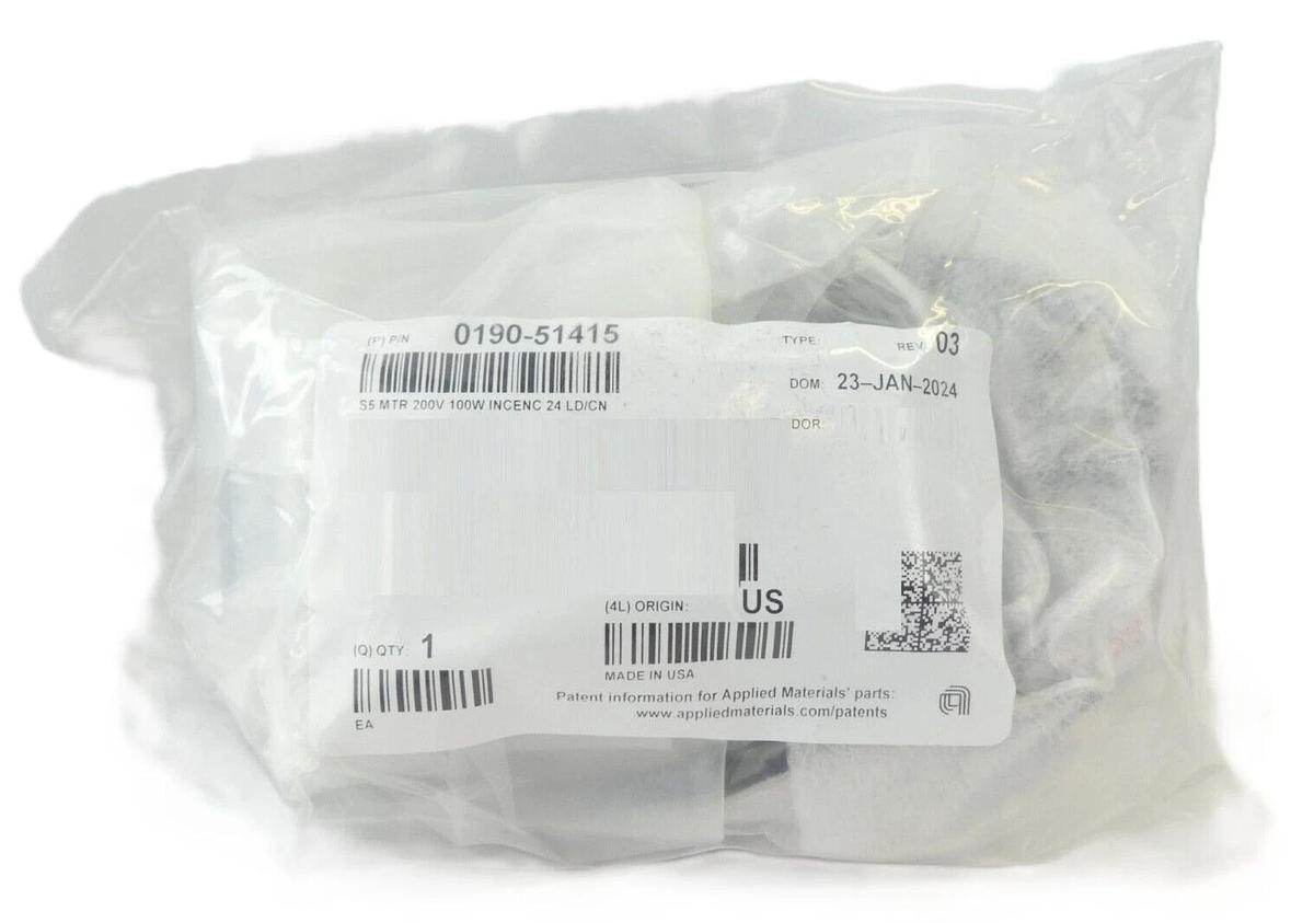 Yaskawa Electric SGMPS-01ACA-YA13 AC Servo Motor AMAT 0190-51415 New Surplus